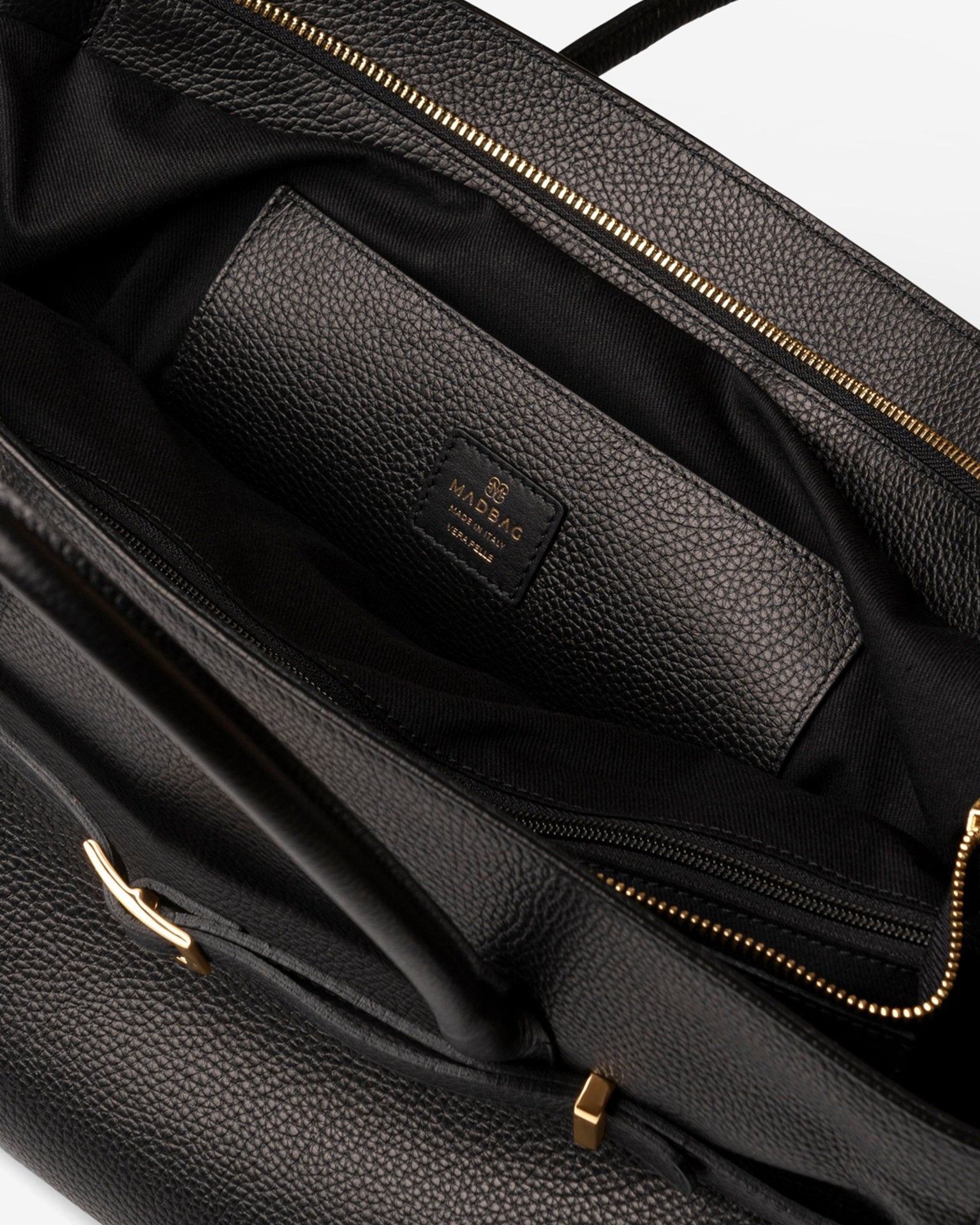BELLUCCI in Pelle Nera - MADBAG® STORE OFFICIAL | Handcrafted Luxury Bags Made in Italy