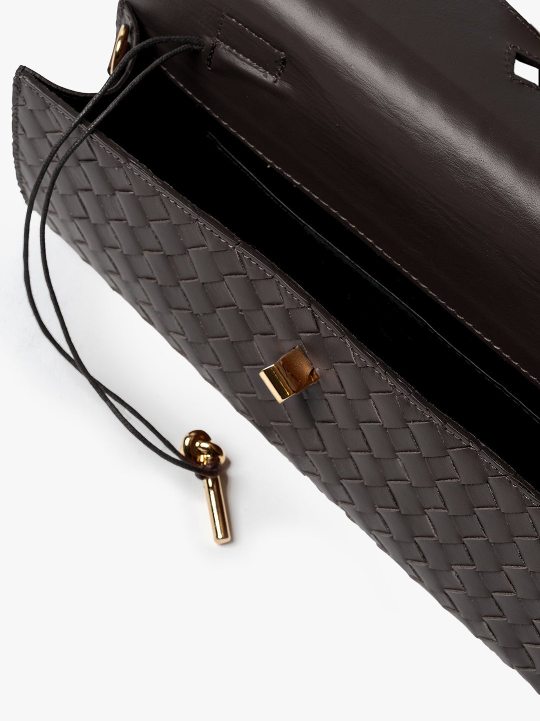 CLUTCH in Leather Chocolate