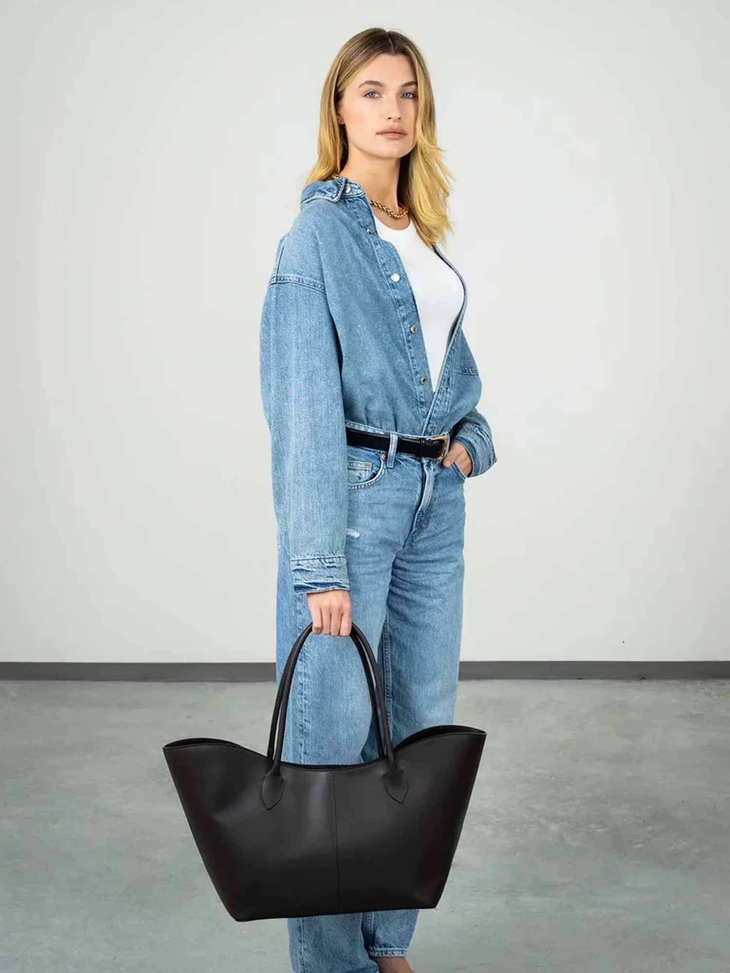 LOREN in Pelle Calfskin Depp Brown - MADBAG® STORE OFFICIAL | Borse Di Lusso Artigianali 100% Made In Italy