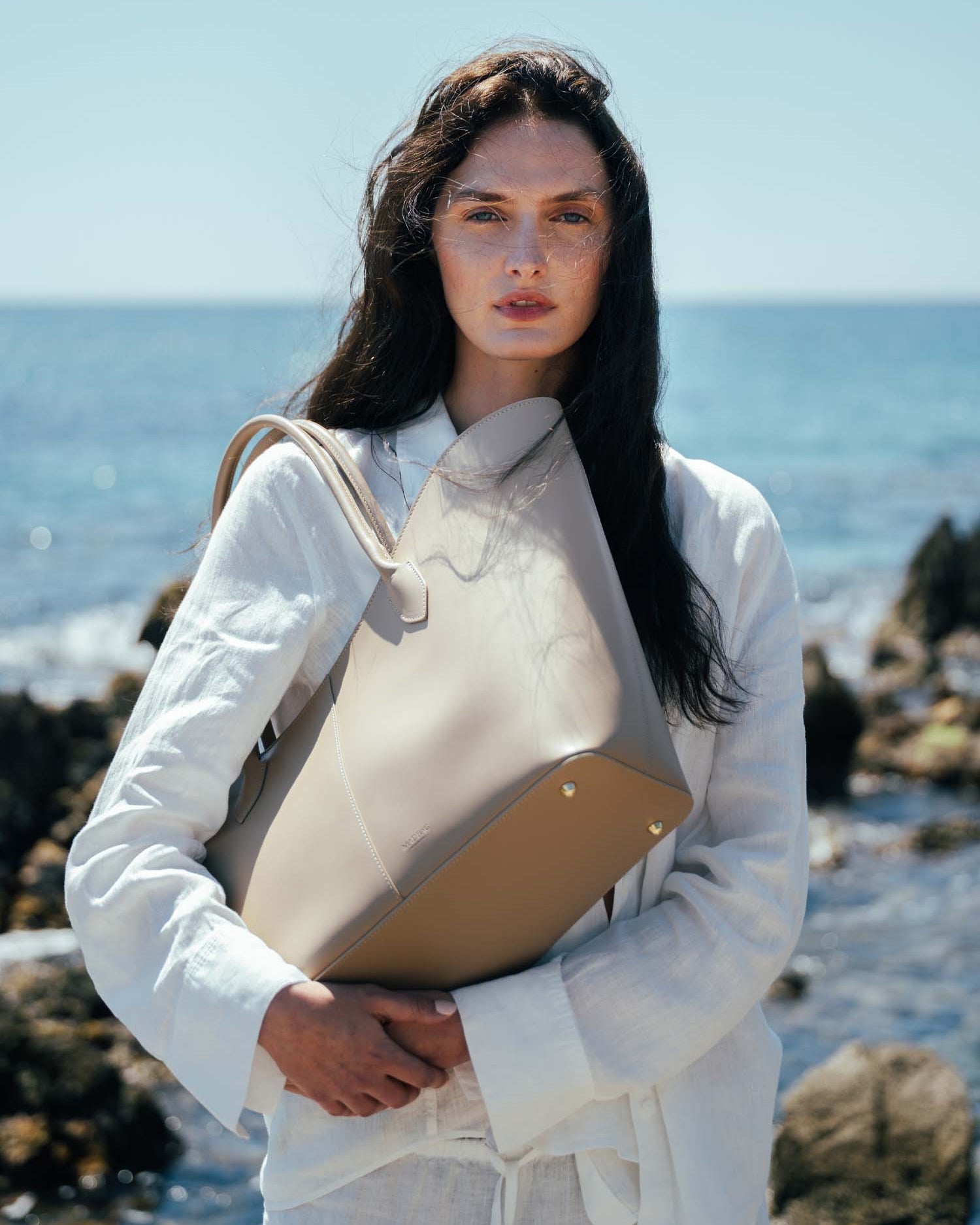 LOREN in Pelle Calfskin Misty Beige - MADBAG® STORE OFFICIAL | Borse Di Lusso Artigianali 100% Made In Italy