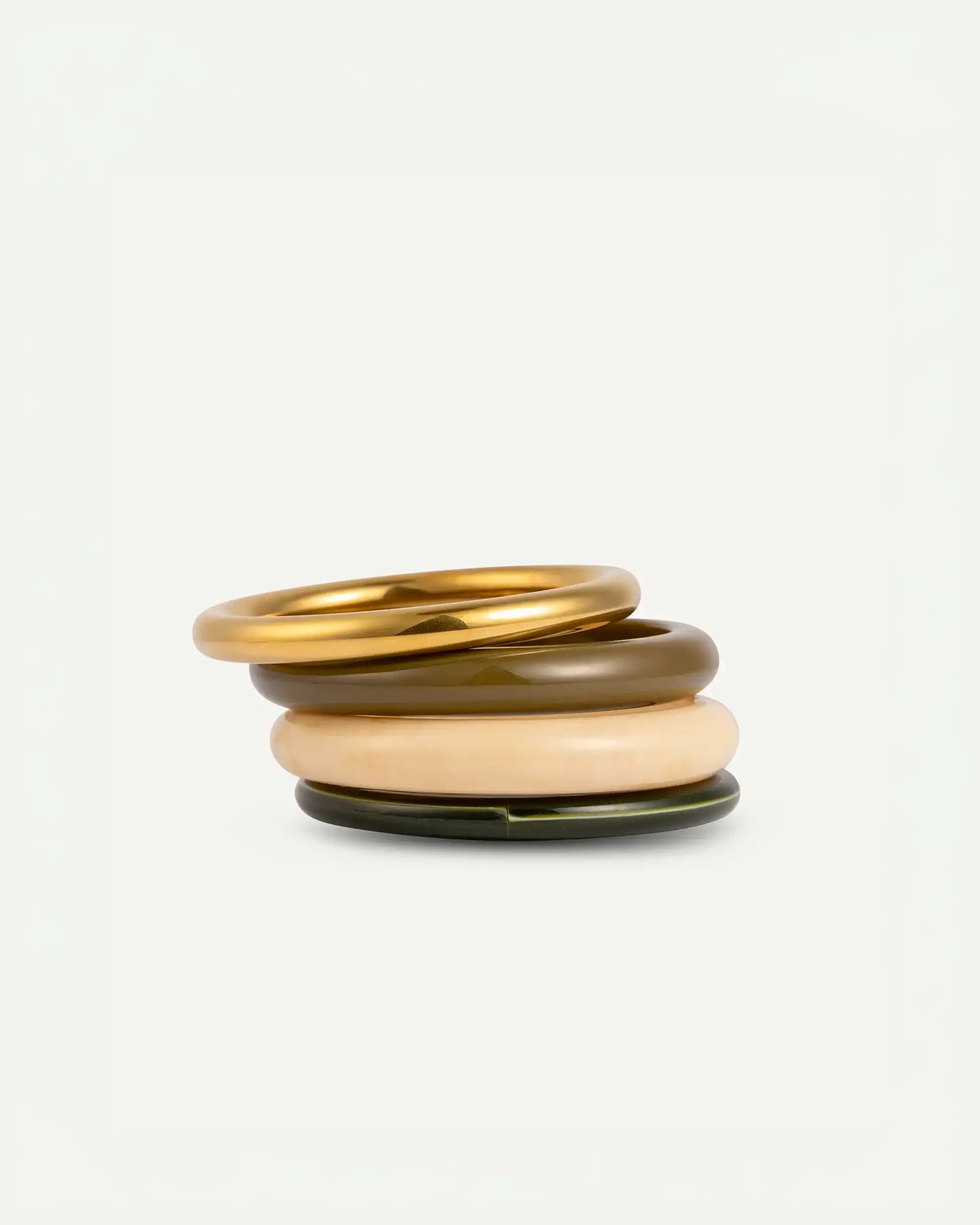 Terra Stack – Set von skulpturalen Armbändern