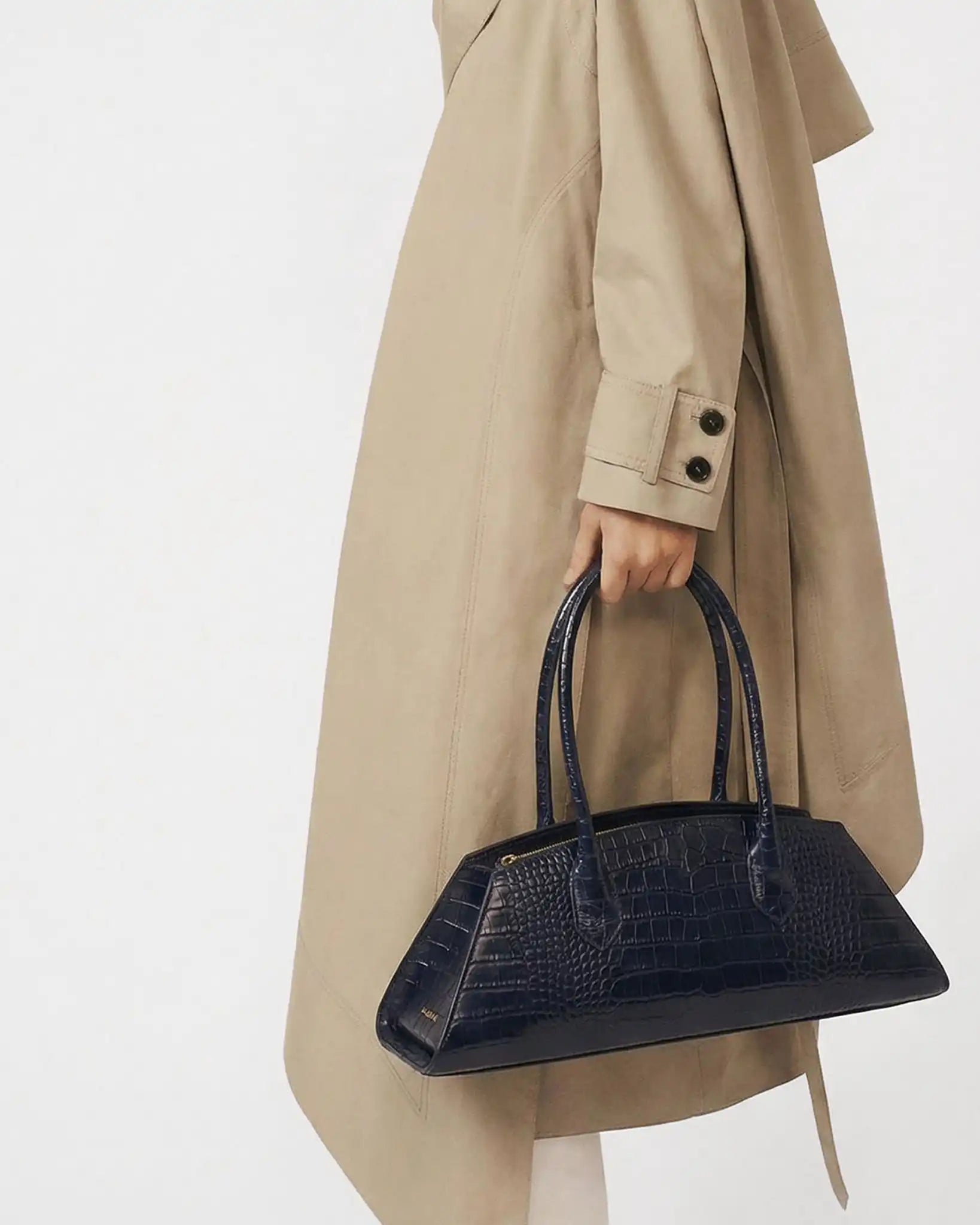 BASSOTTO in Pelle Blue Croc - MADBAG® STORE OFFICIAL | Borse Di Lusso Artigianali 100% Made In Italy