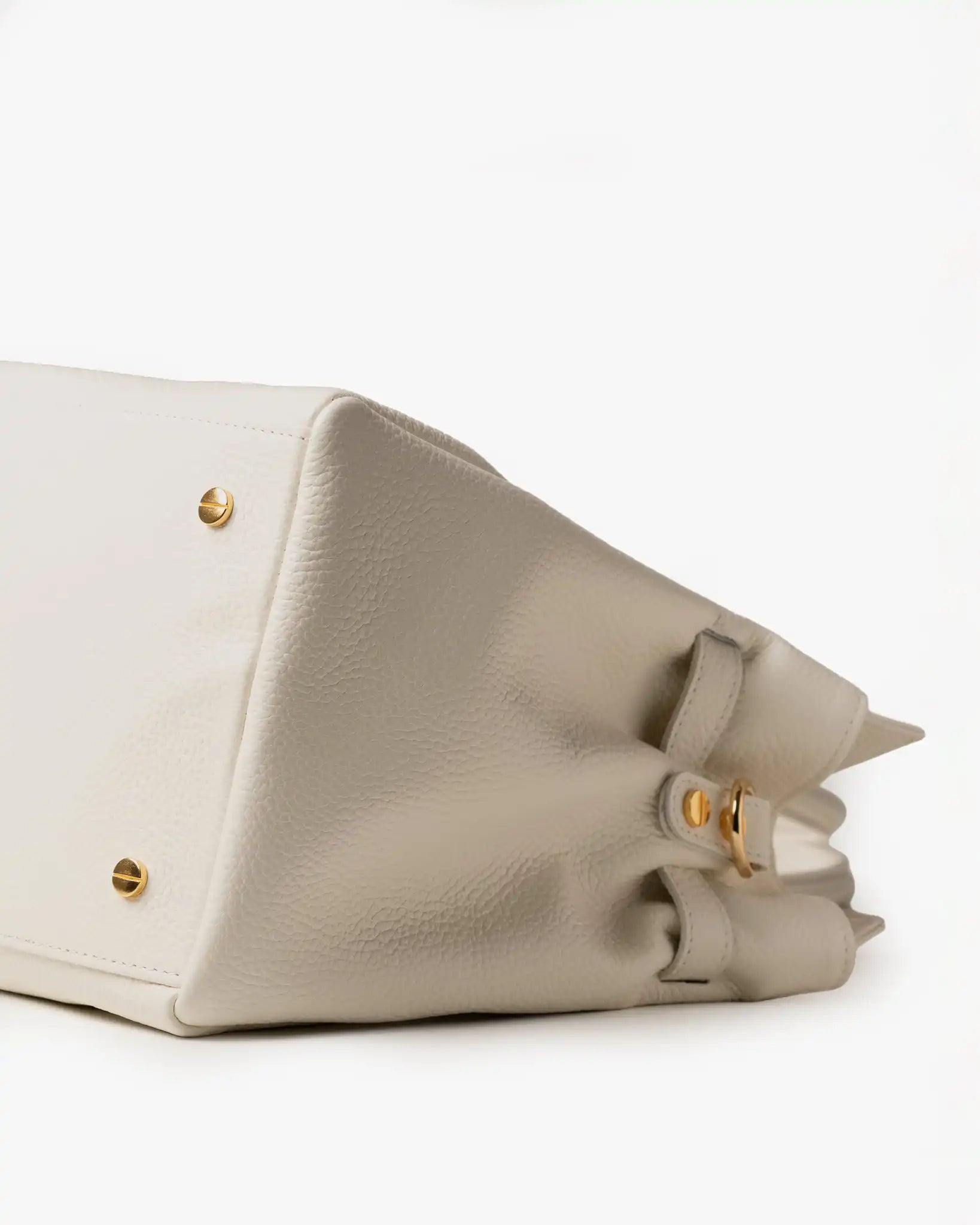 BELLUCCI in Pelle Cloud Dancer - MADBAG® STORE OFFICIAL | Handcrafted Luxury Bags Made in Italy