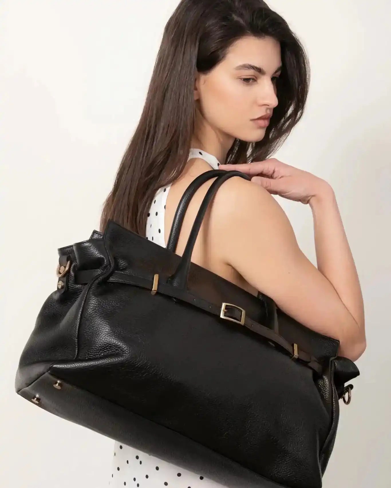 BELLUCCI Tote in Dollar-Grain Leather Black