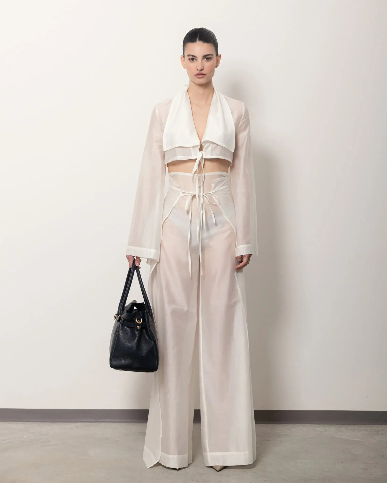 Borsa tote Bellucci in pelle blu dollaro, vista frontale, borsa di lusso Made in Italy