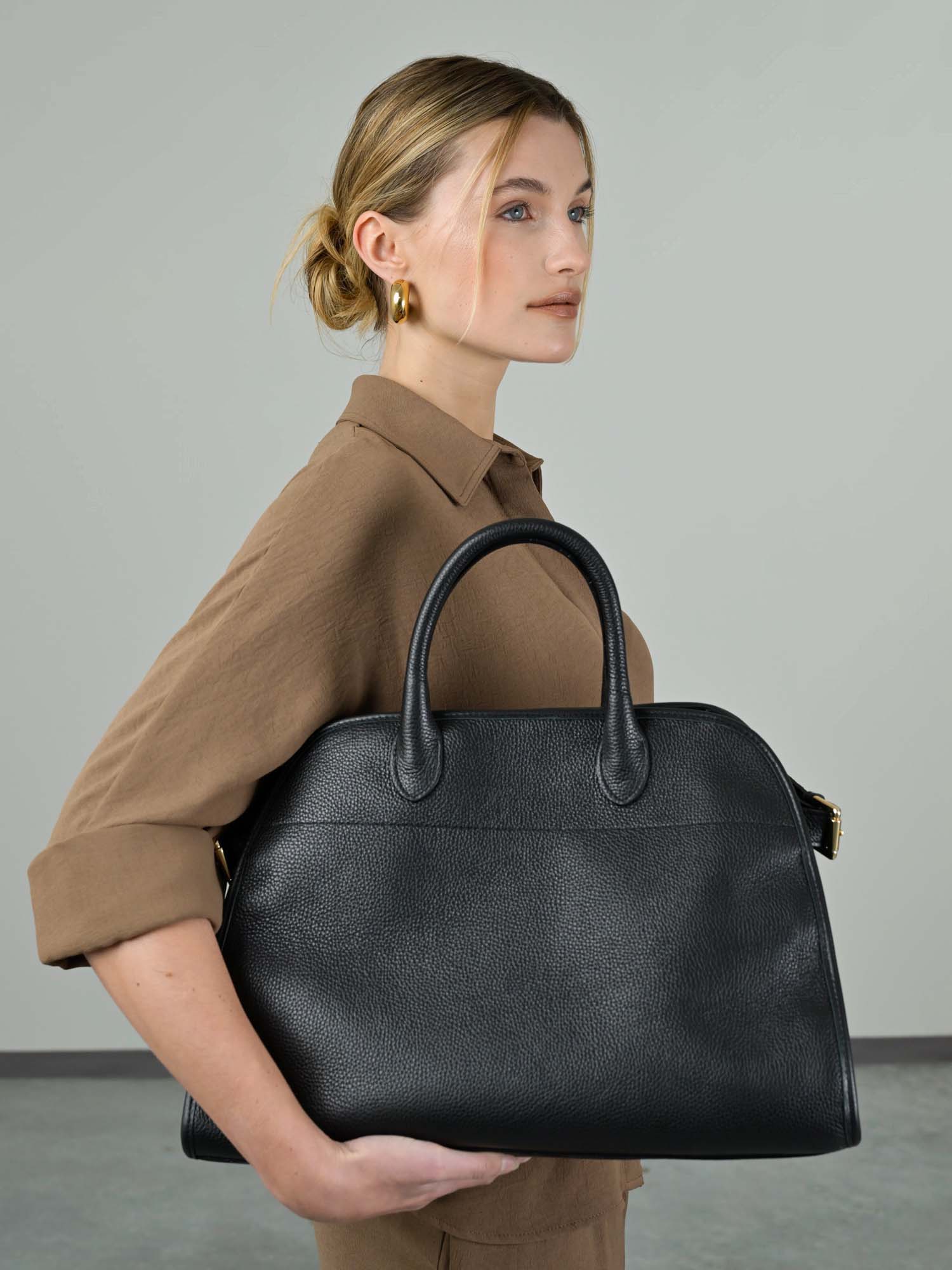 MADAME 43