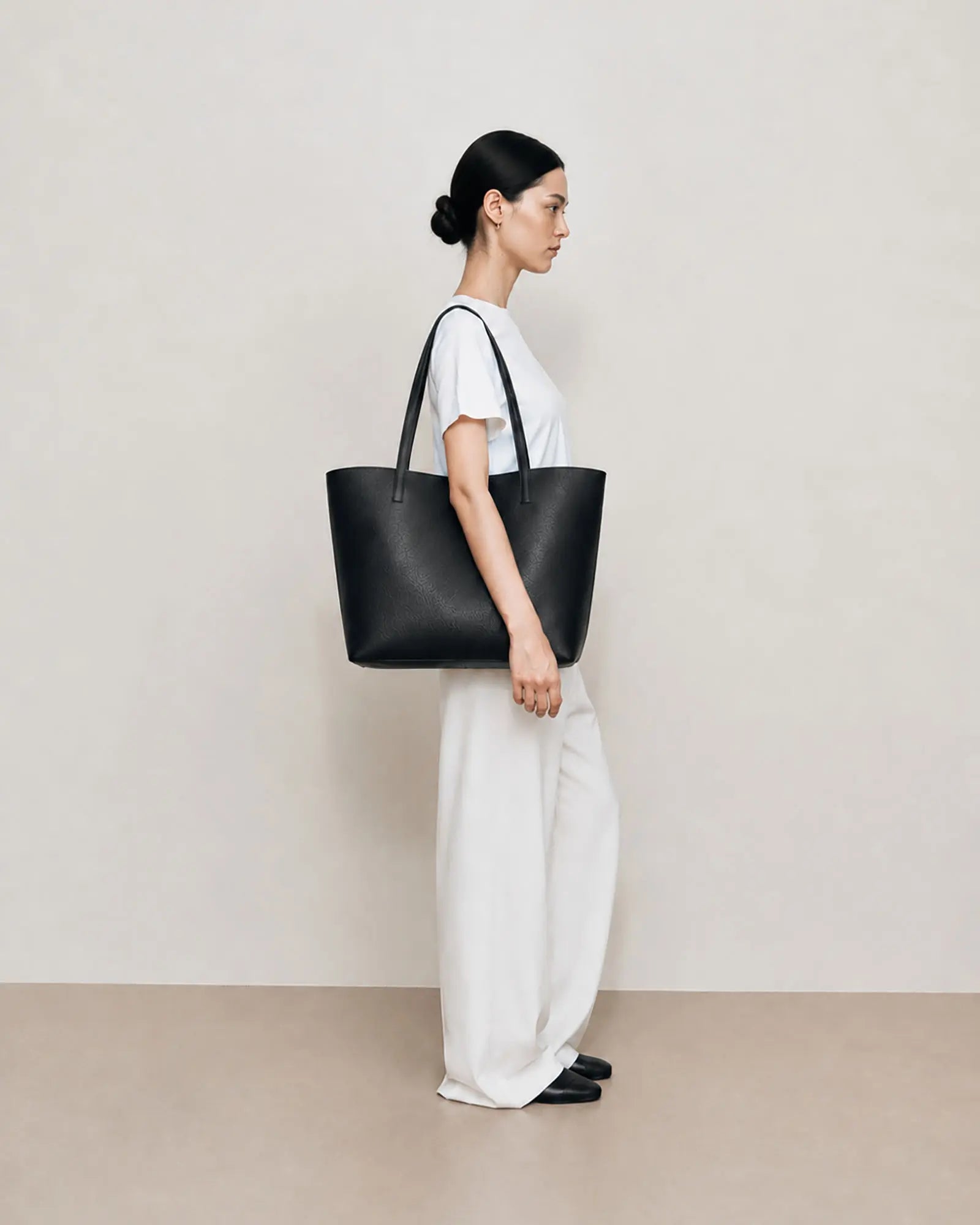 ANIMA Bolso de hombro de piel Sauvage Black
