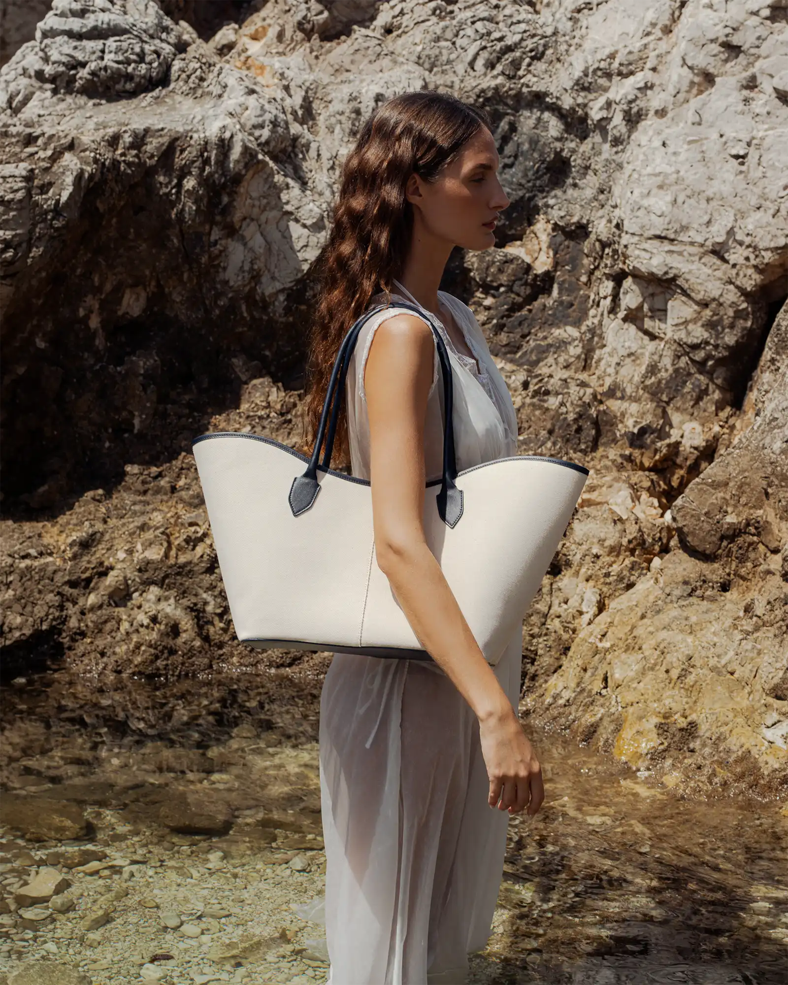 LOREN in Canvas Beige and Blue Leather