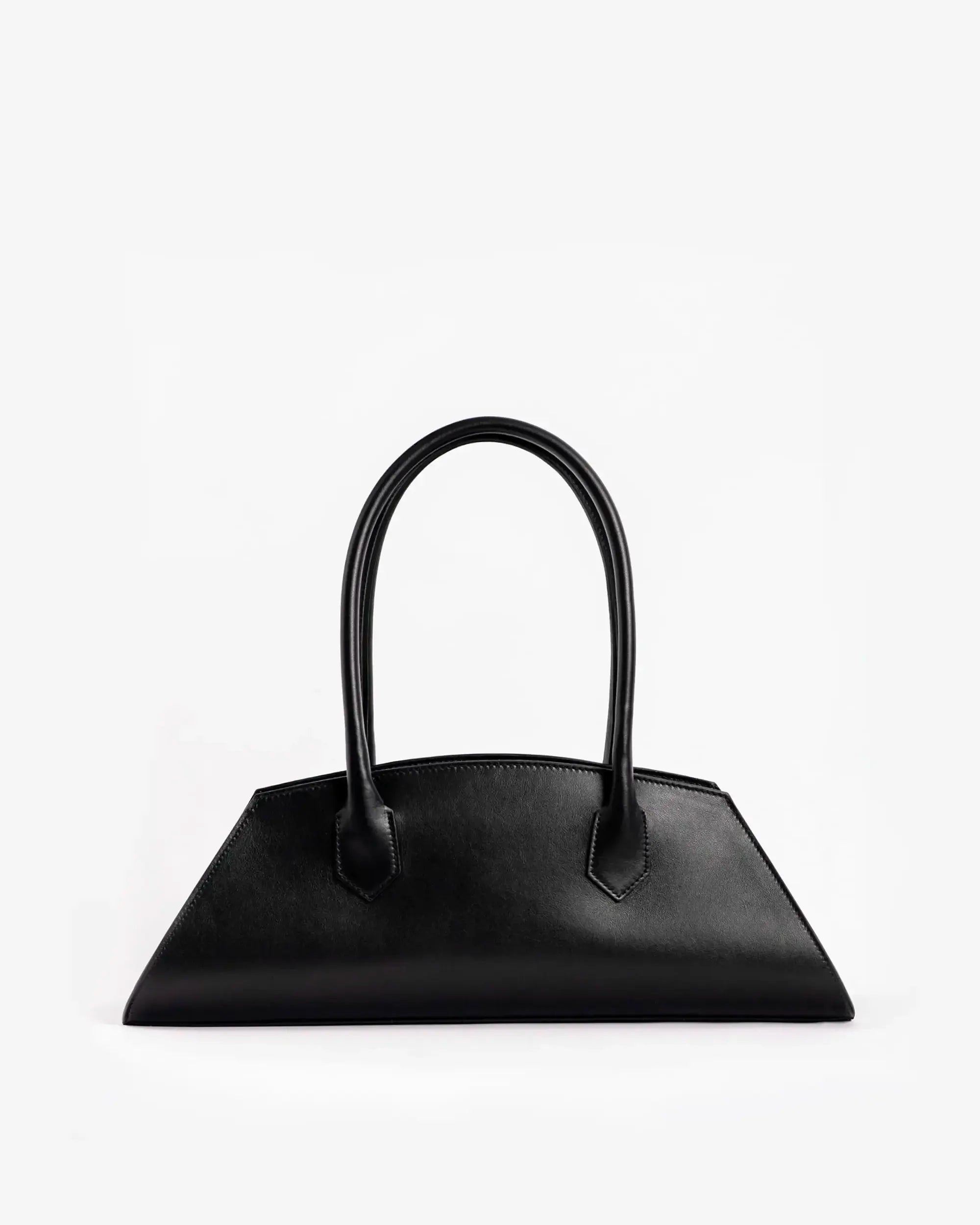 BASSOTTO en Piel Negro – Edición Refinada
