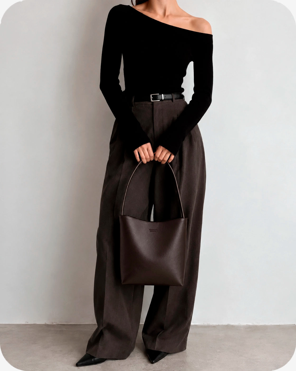 Borsa MADBAG Dolce Vita Espresso in pelle Sauvage tenuta a mano